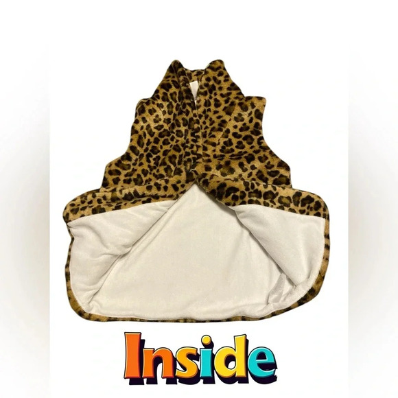 Fashionable and Cozy Faux Fur Cheetah Print Vest Carter's Kids - Picture 4 of 5
